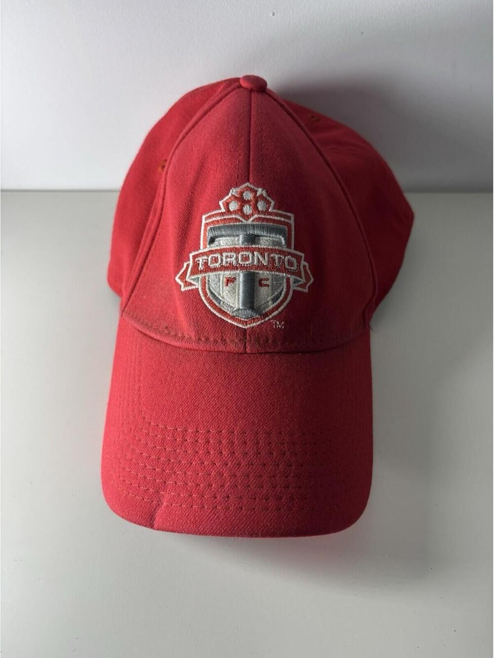 Toronto FC soccer baseball cap hat adjustable flex  red football club Adidas
